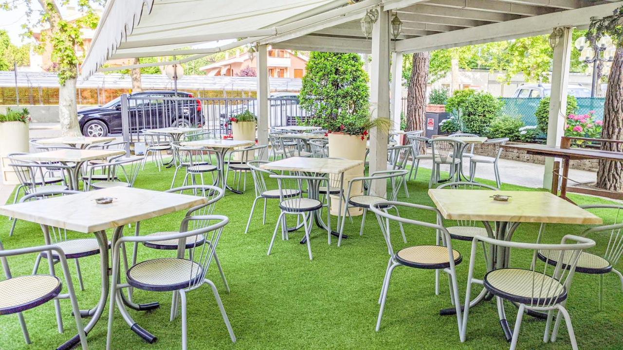 Hotel Explorer Cervia Exteriér fotografie
