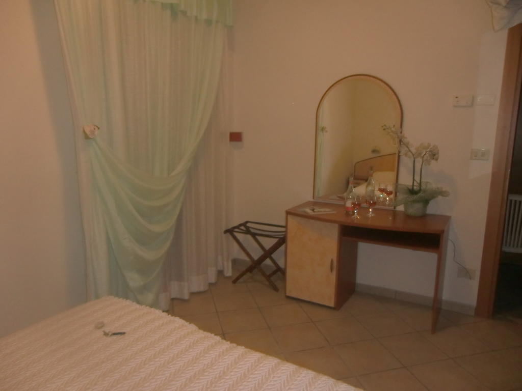 Hotel Explorer Cervia Exteriér fotografie